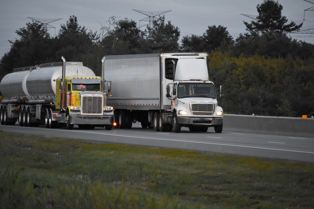 LKW Reifen Pannendienst Neustadt (Wied) – Sattelzüge auf der A3-Steigungsstrecke